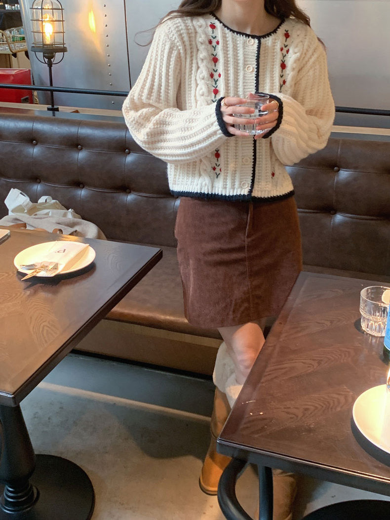 3D Embroidered Floral Knit Cardigan