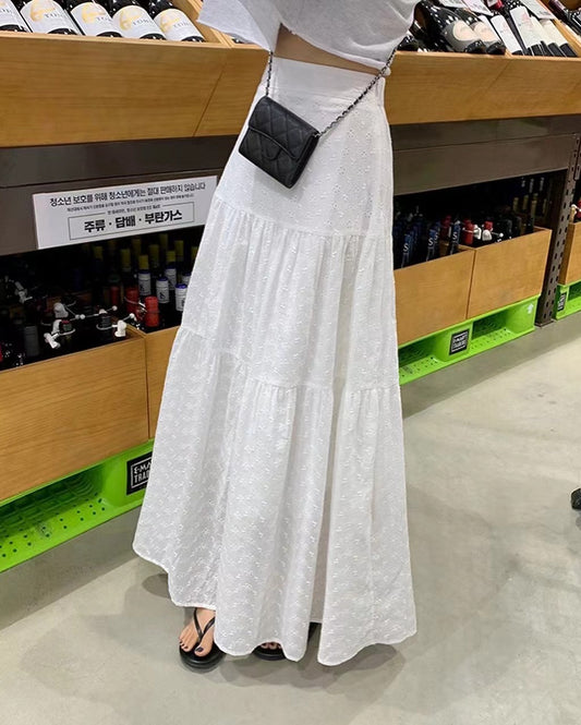 蕾絲鏤空半身裙