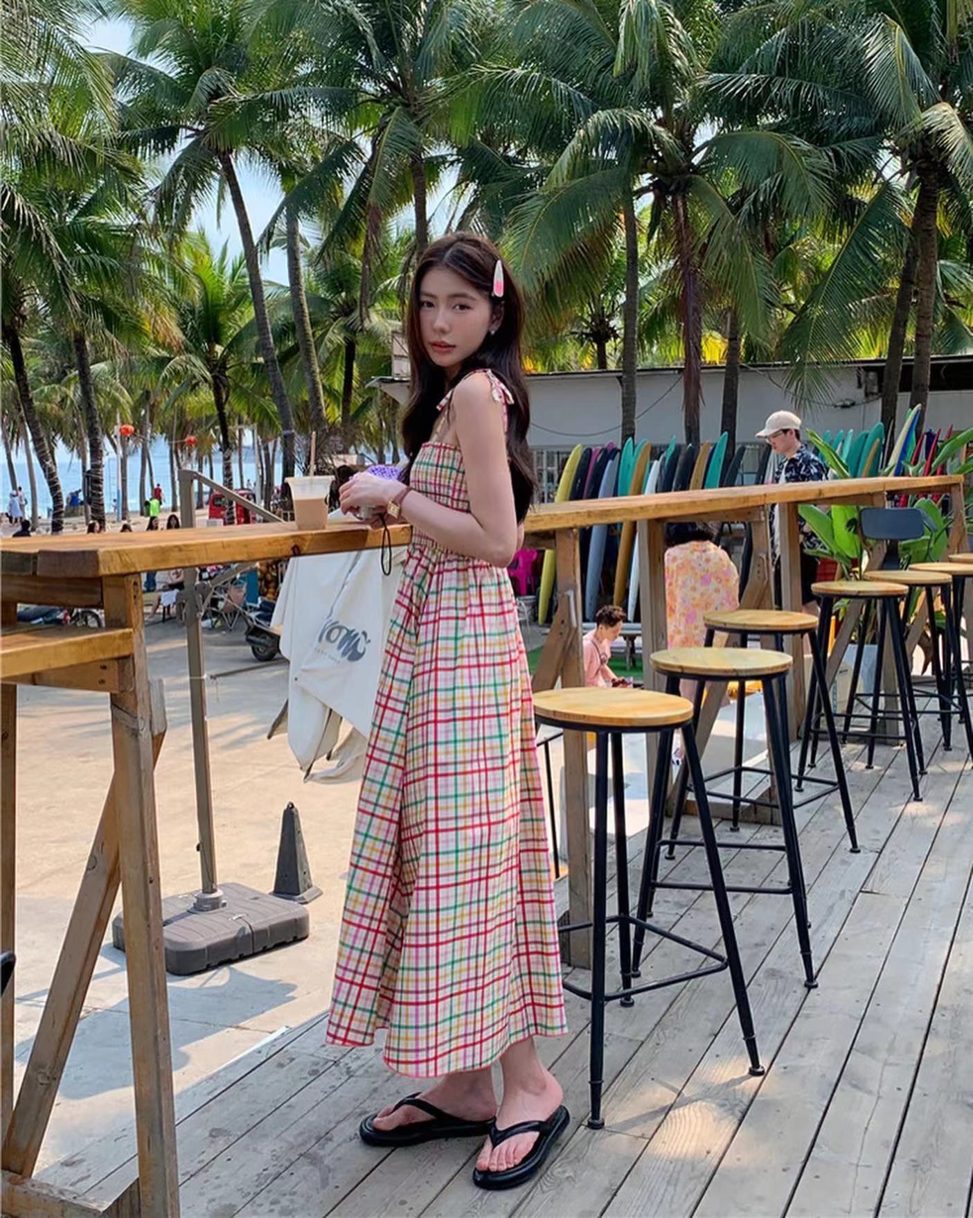 虹色チェックワンピース