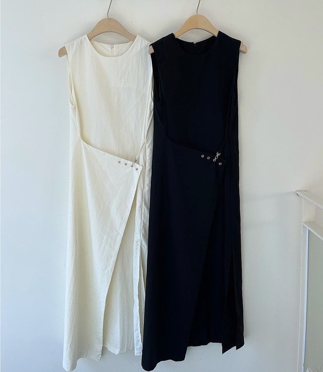 掛扣收腰背心連身裙