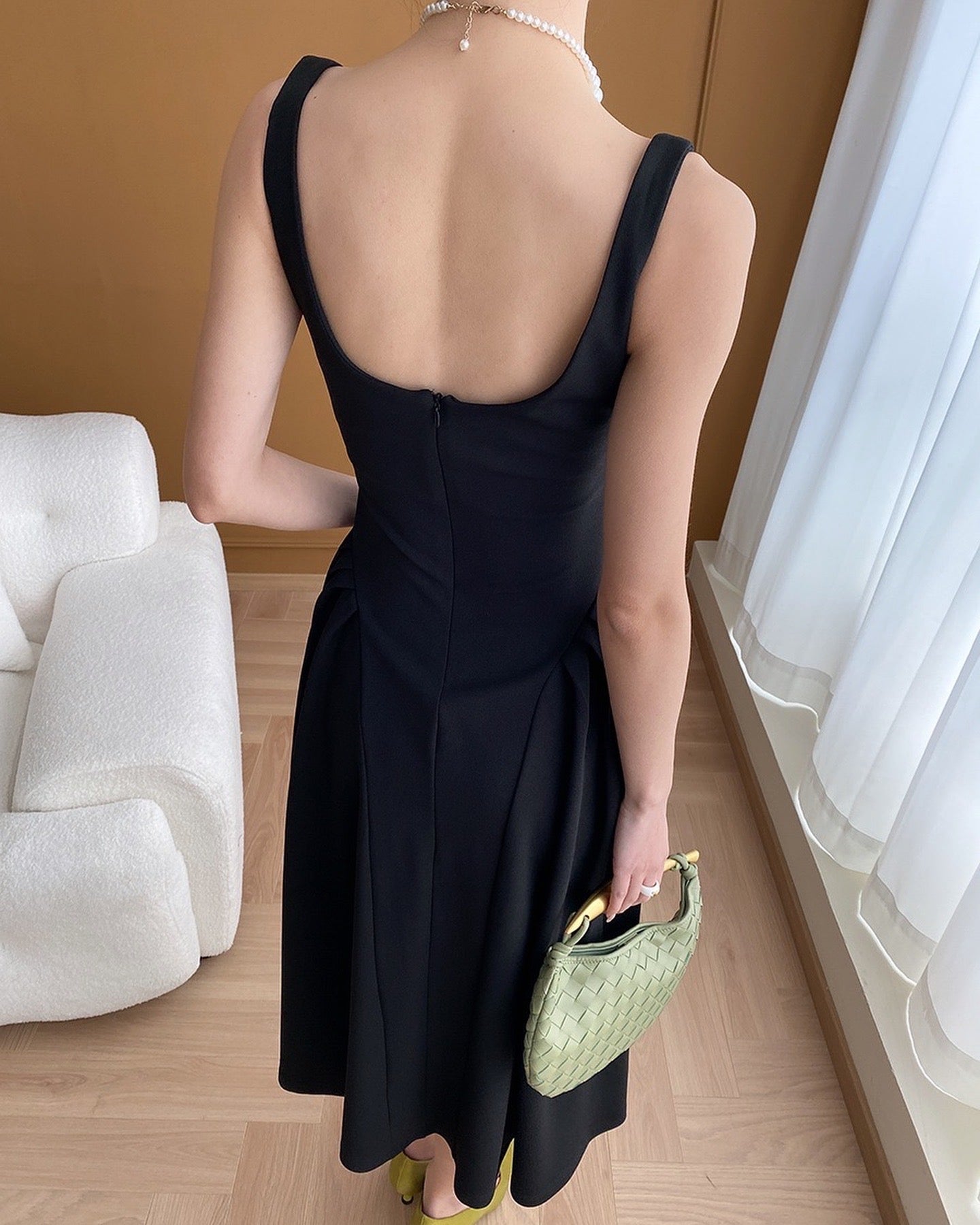 French-style suspender dress