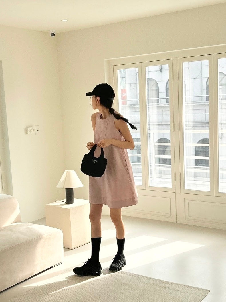 圓領背心連身裙