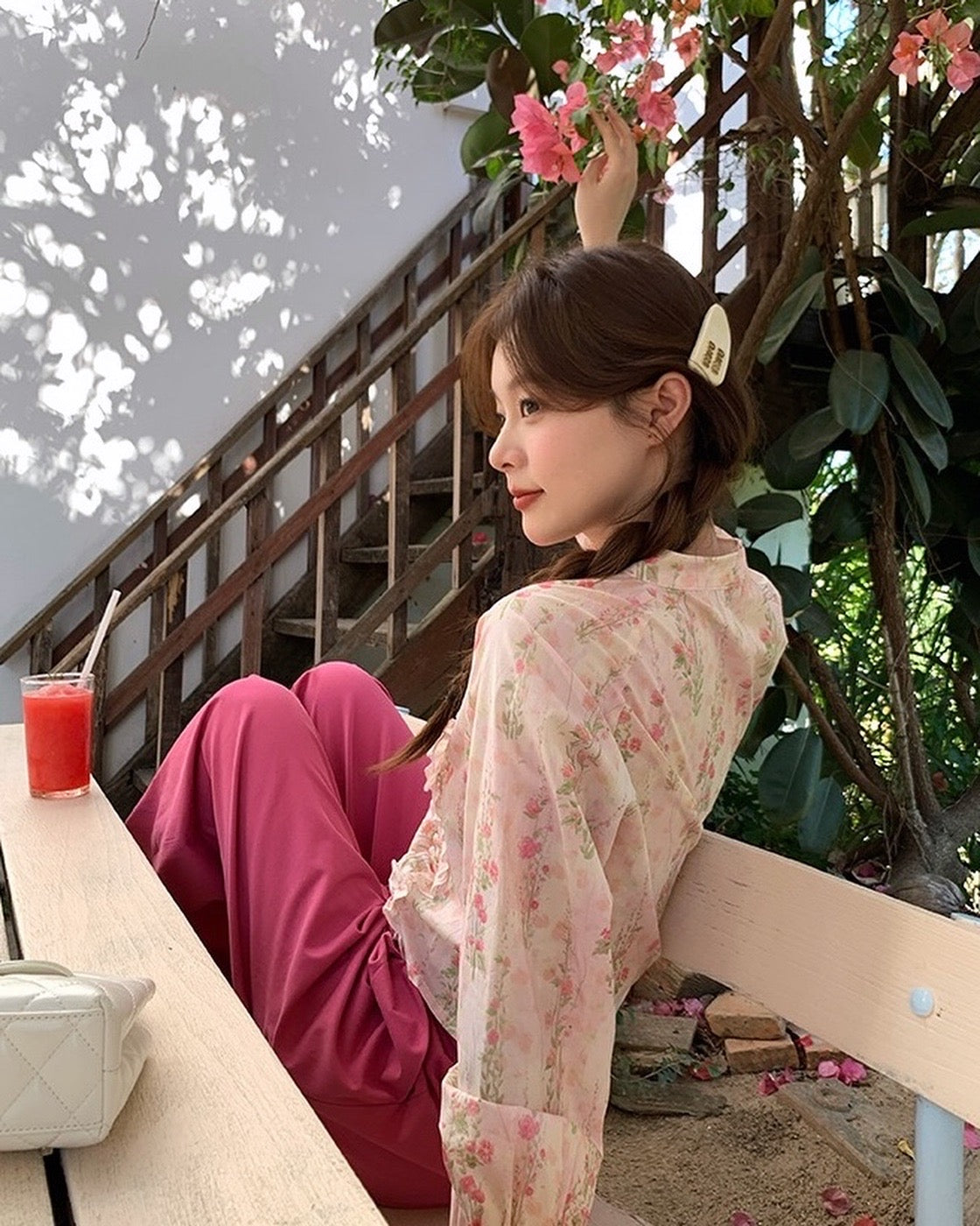 フレンチフラワーブラウス