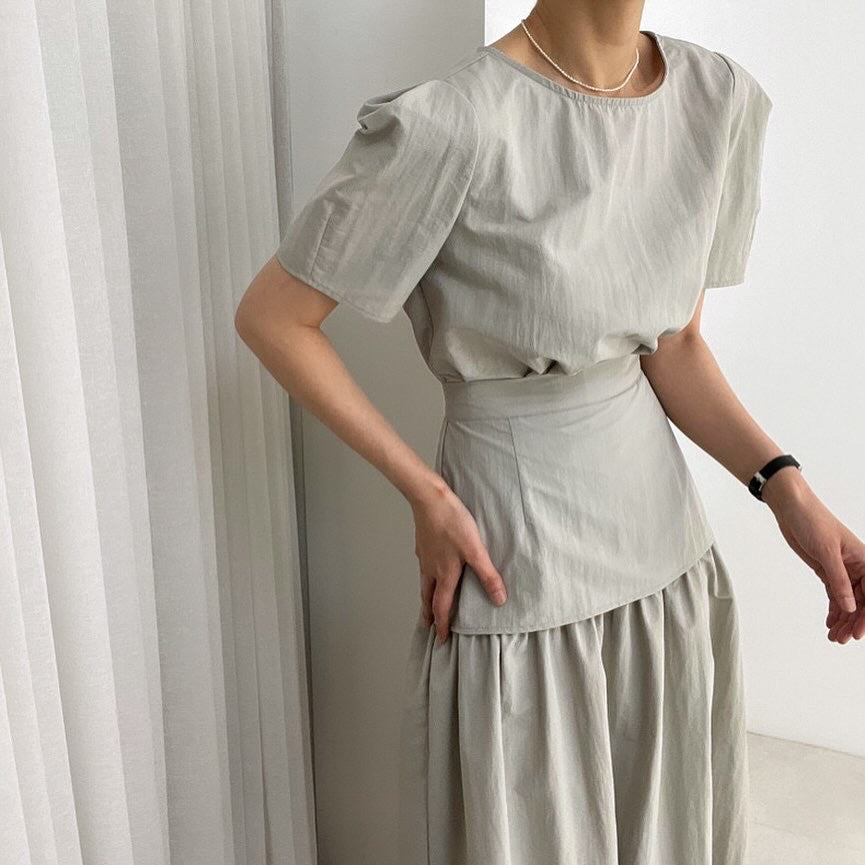 French-style round neck puff sleeve + patchwork half skirt