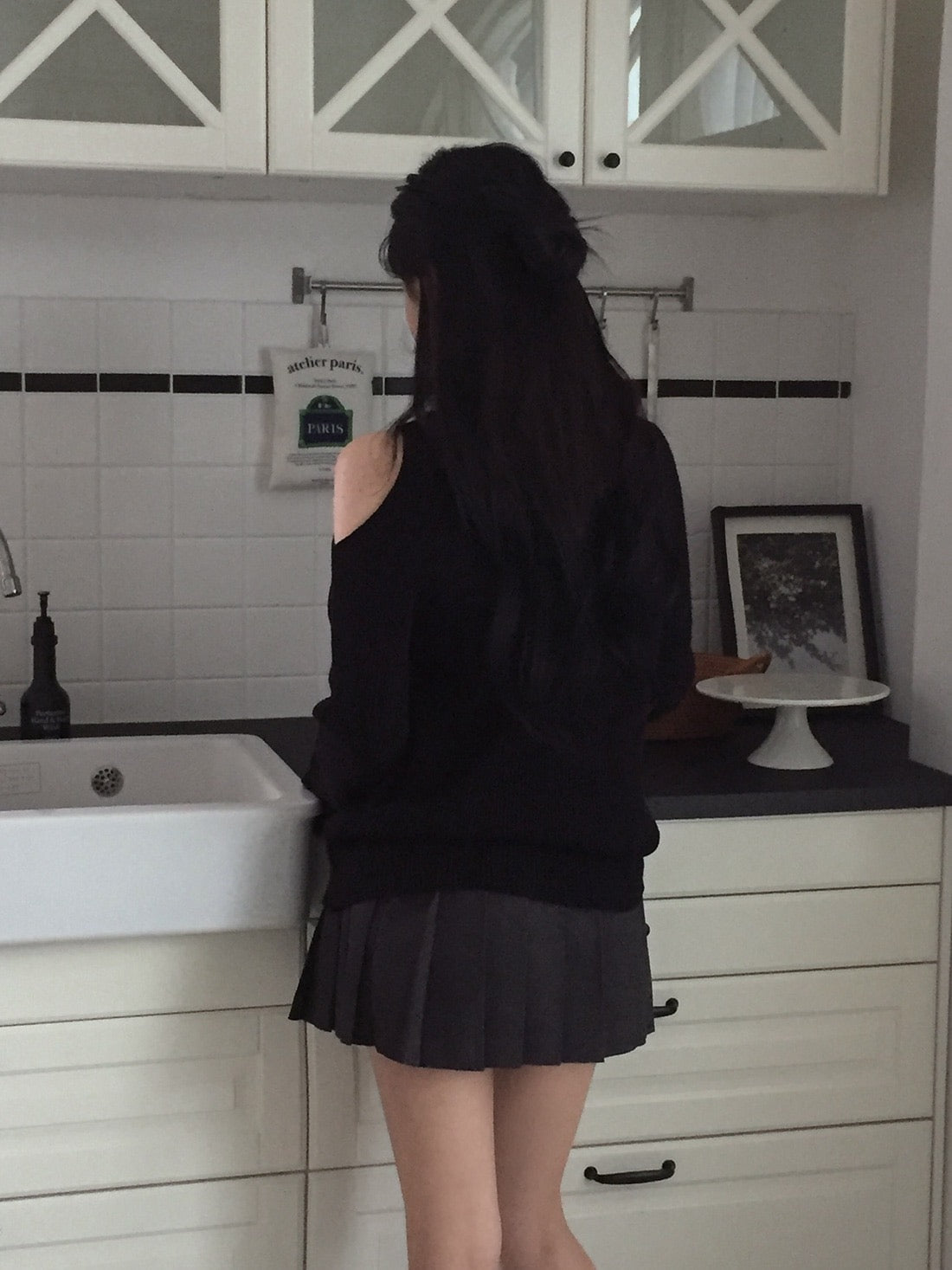 ハイネックオフショルダーロングスリーブセーター