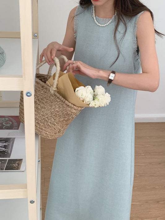 Chanel-style sleeveless dress