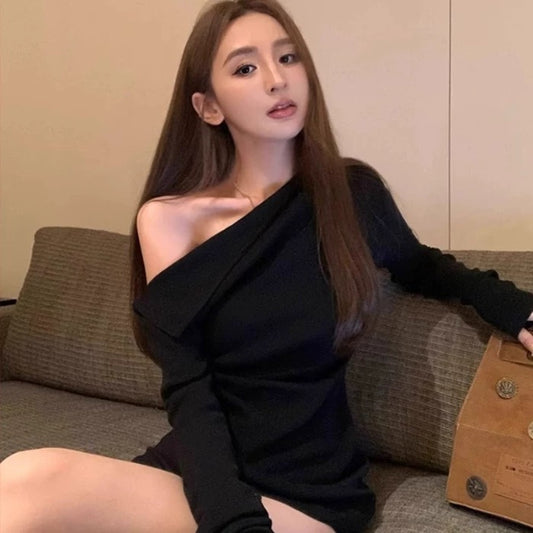 復古顯瘦斜肩top