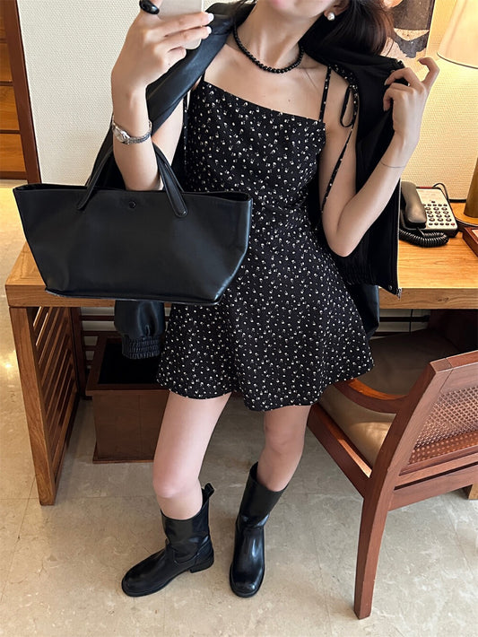 碎花吊帶連身裙