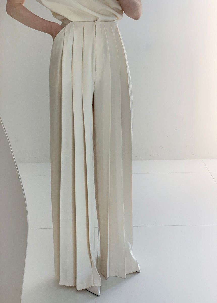 Mandarin Collar Pleated Top + High-Waisted Pleated Trousers Set