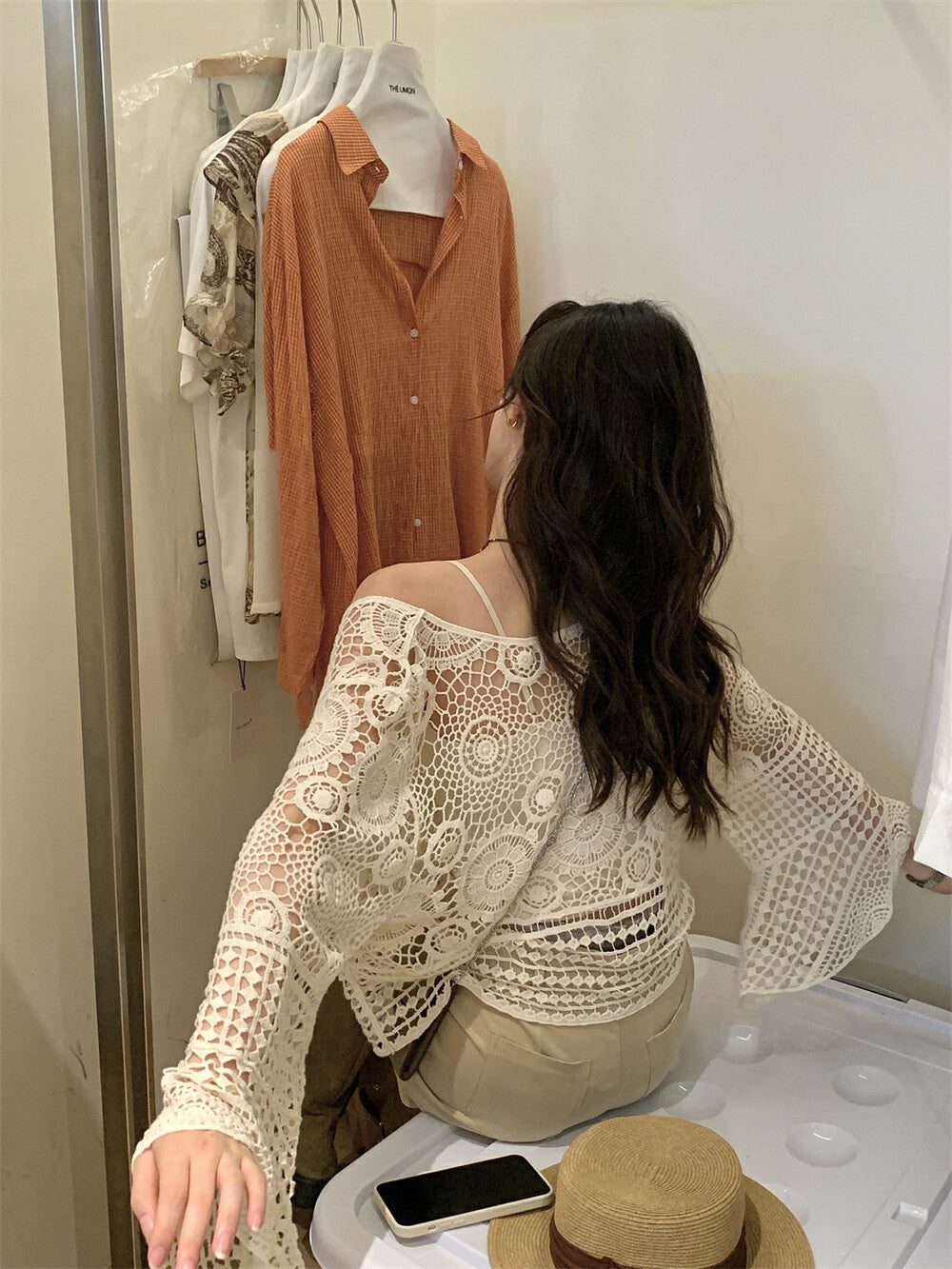 レース編みのベルスリーブサンプロテクションシャツ