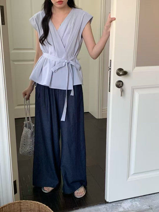 系帶交叉V領收腰百搭恤衫