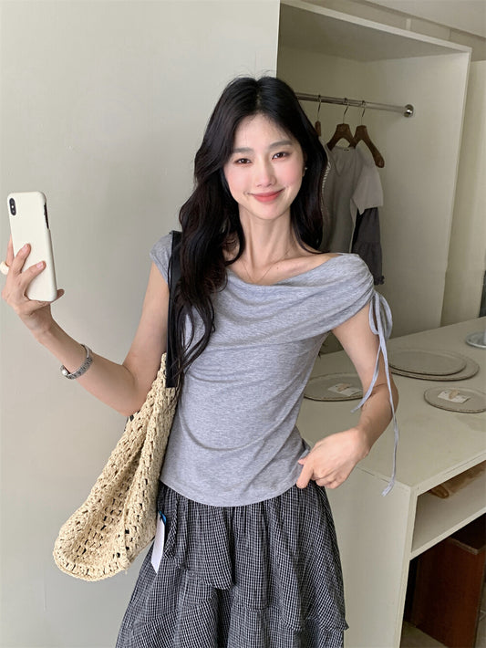 斜肩一字領系帶top