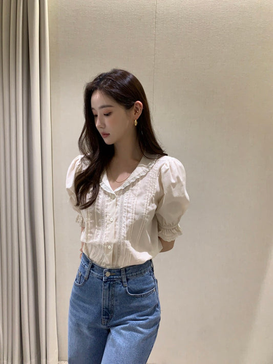 娃娃領拼接蕾絲恤衫