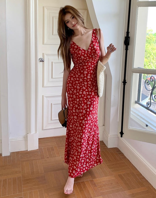 V領碎花收腰包臀連身裙