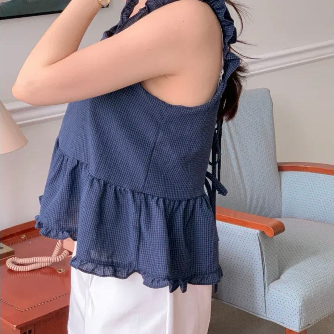 リボンタイフリルタンクトップ