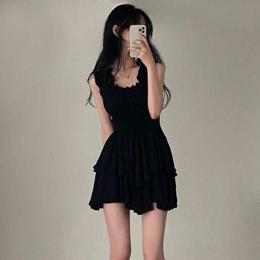 Sleeveless Waist-Cinching Slimming Tiered Dress