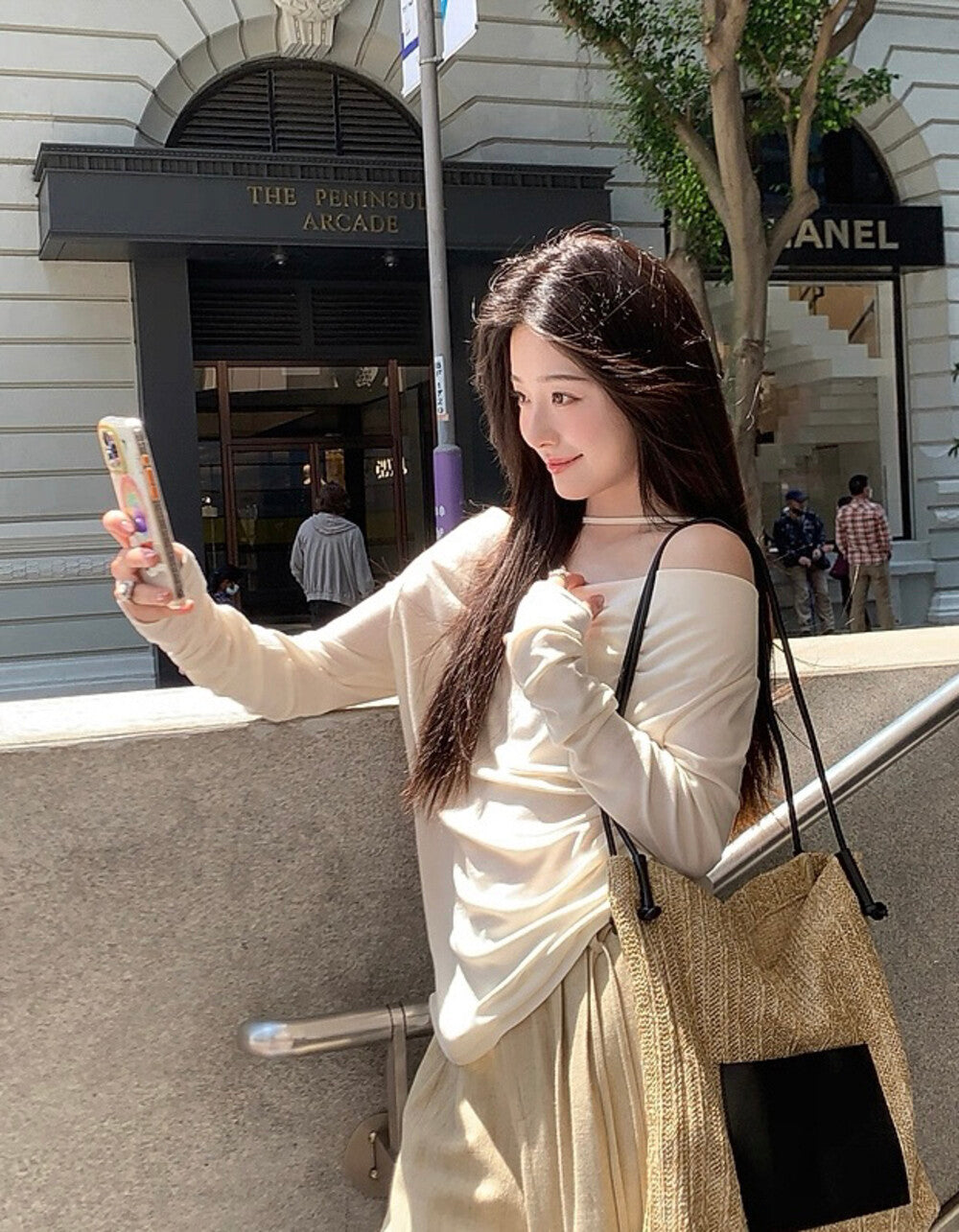 蕩領鬆弛感露肩top