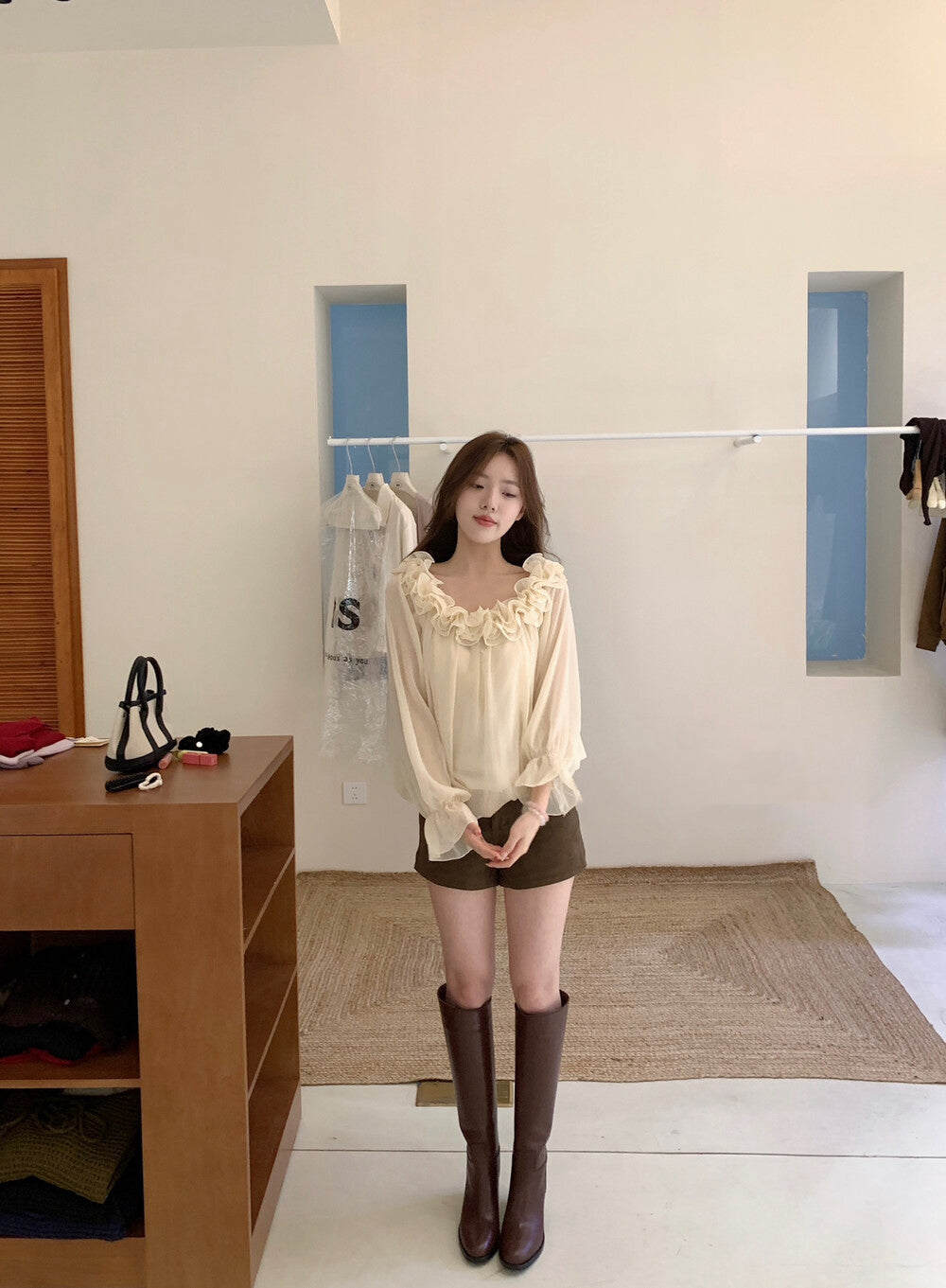 立體花邊斜肩雪紡恤衫