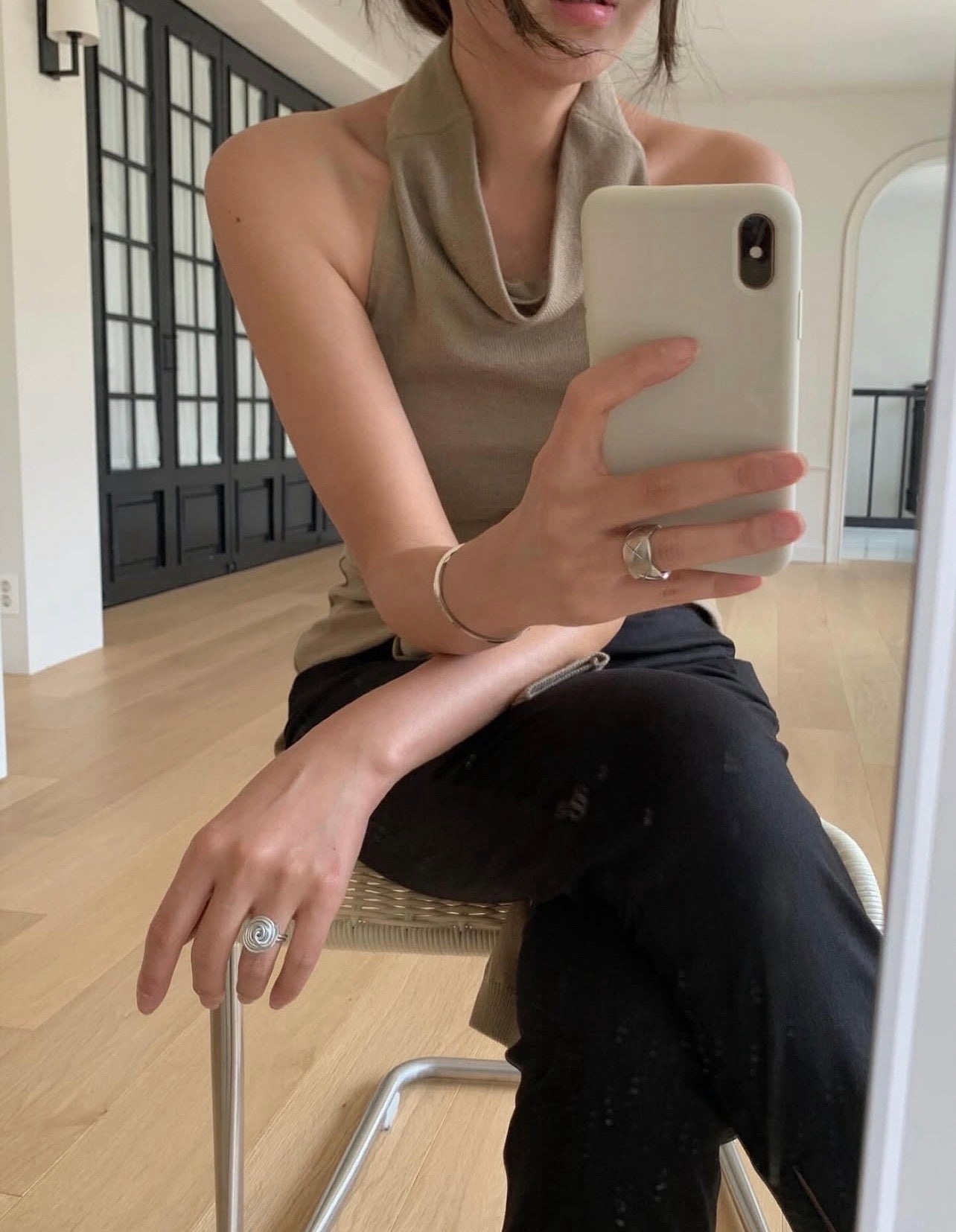 ハイネックバックレスタンクトップ+カーディガンセット