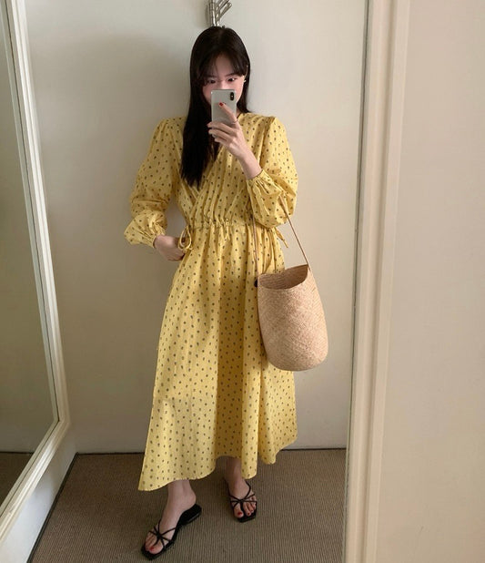 V領抽繩收腰碎花連身裙