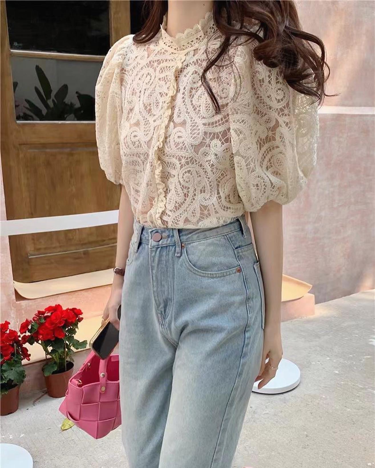Puff Sleeve Lace Top