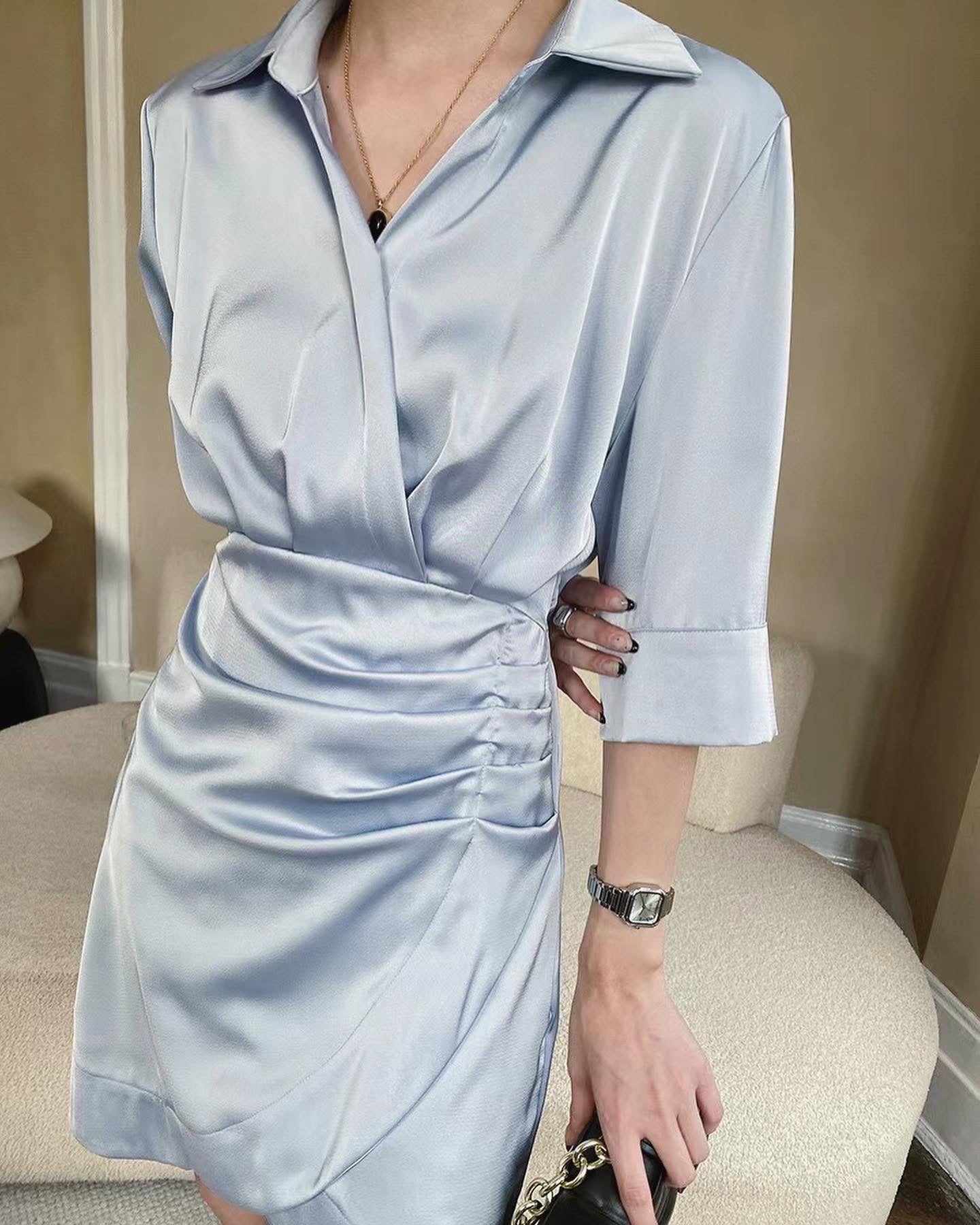 緞面修身連身裙