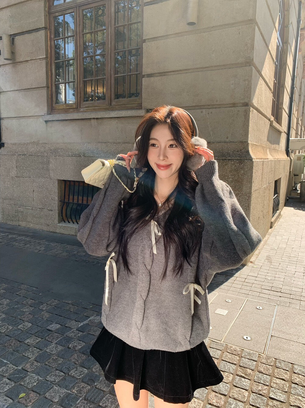 少女感レースVネックリボン付き暖かいセーター