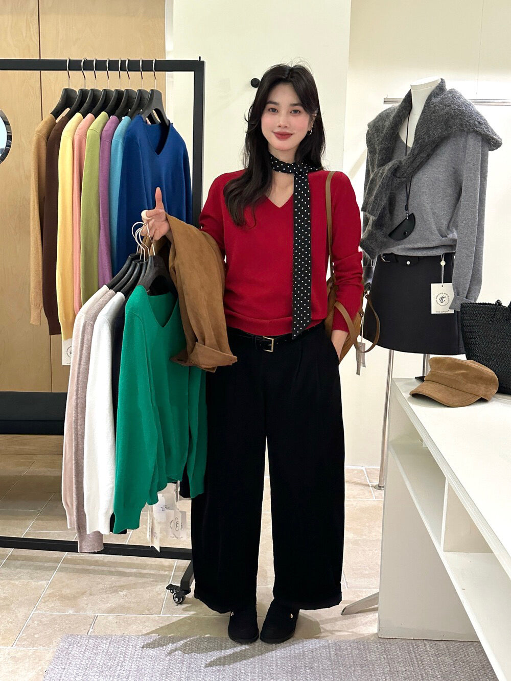 V領百搭無縫一體設計上衣