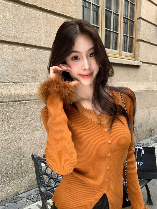 蕾絲V領毛毛袖針織衫