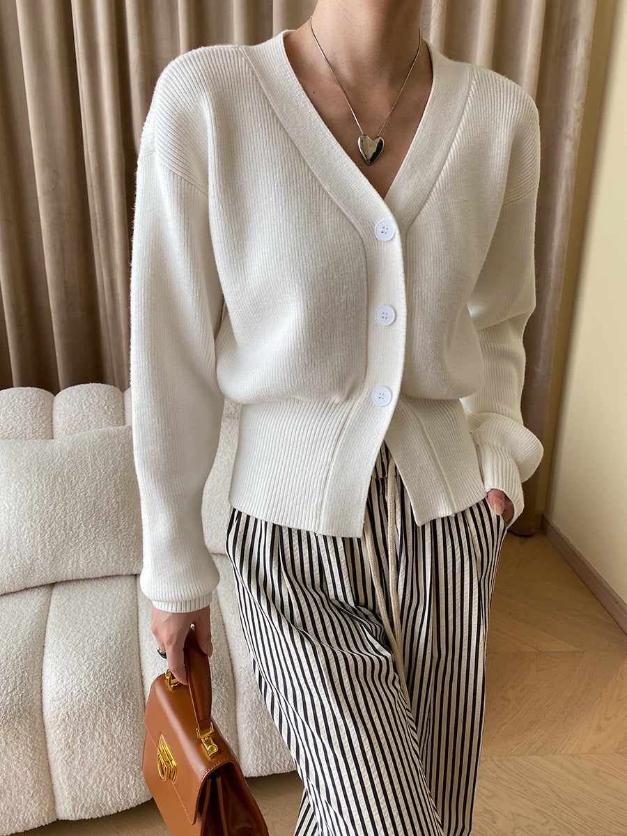 Waist-cinching knit cardigan