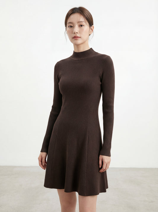 百搭純色長袖修身A字裙