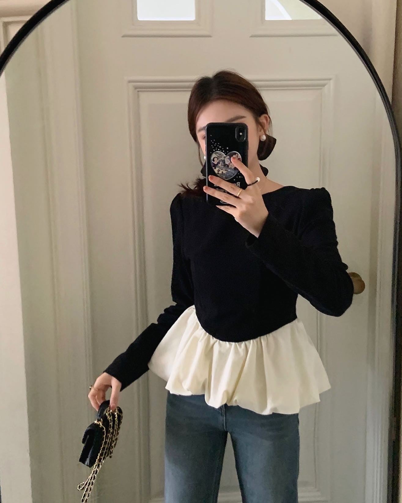 ヴィンテージバックオープンフリル長袖トップ