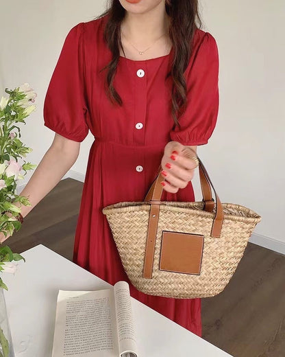 フレンチスタイルスクエアネックドレス