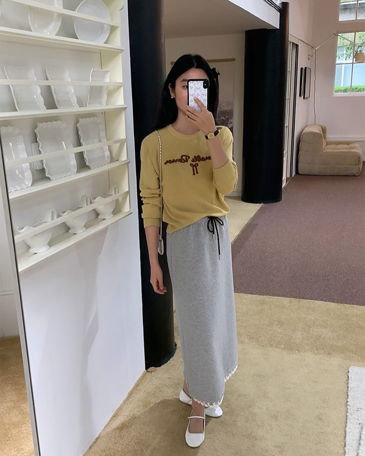 圓領字母刺繡針織衫