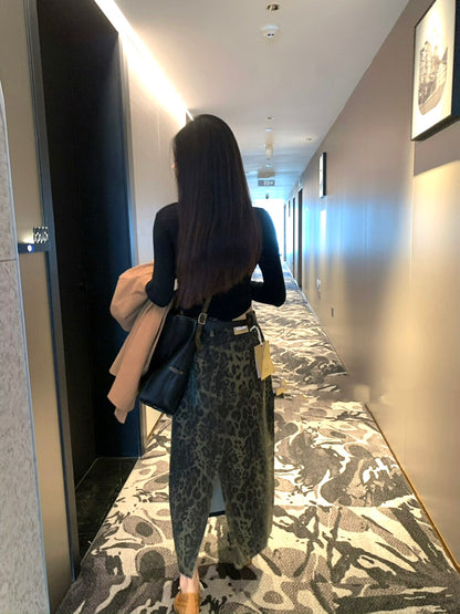 ヒョウ柄デニムスカート