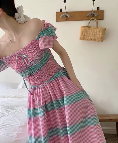 粉色一字肩修腰連身裙