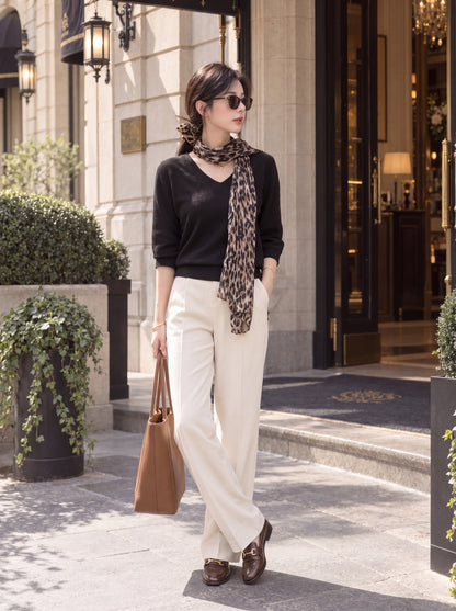 V-Neck Knit Top with Leopard Print Scarf