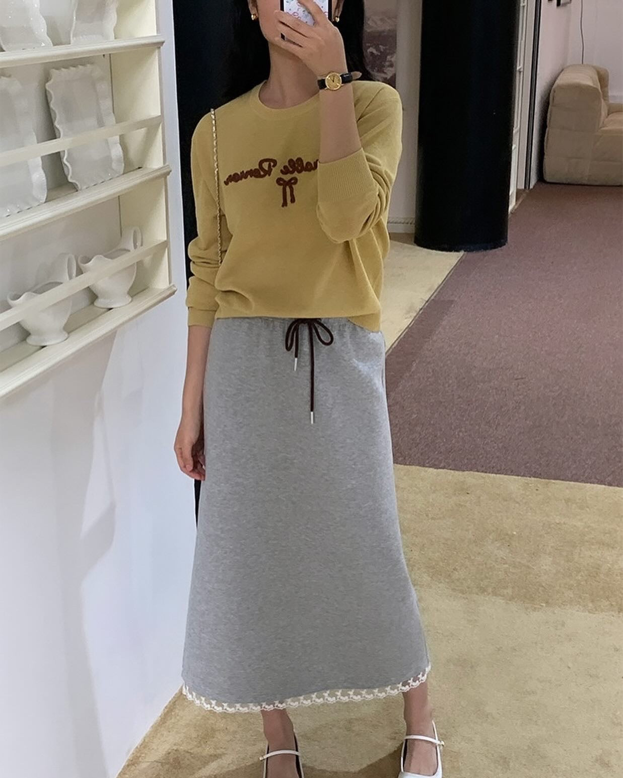 圓領字母刺繡針織衫