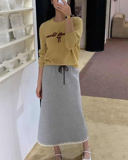 圓領字母刺繡針織衫