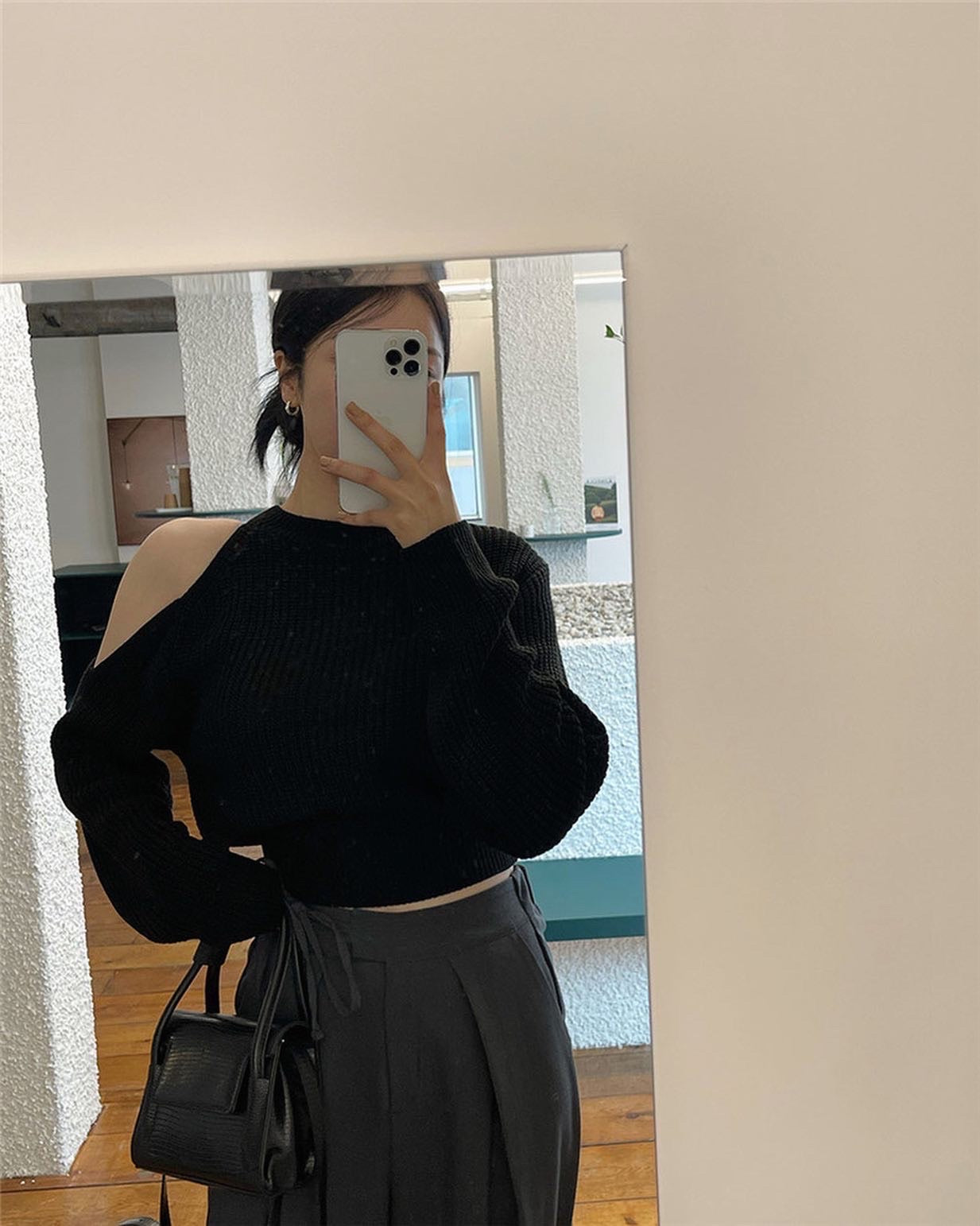 圓領露肩針織top