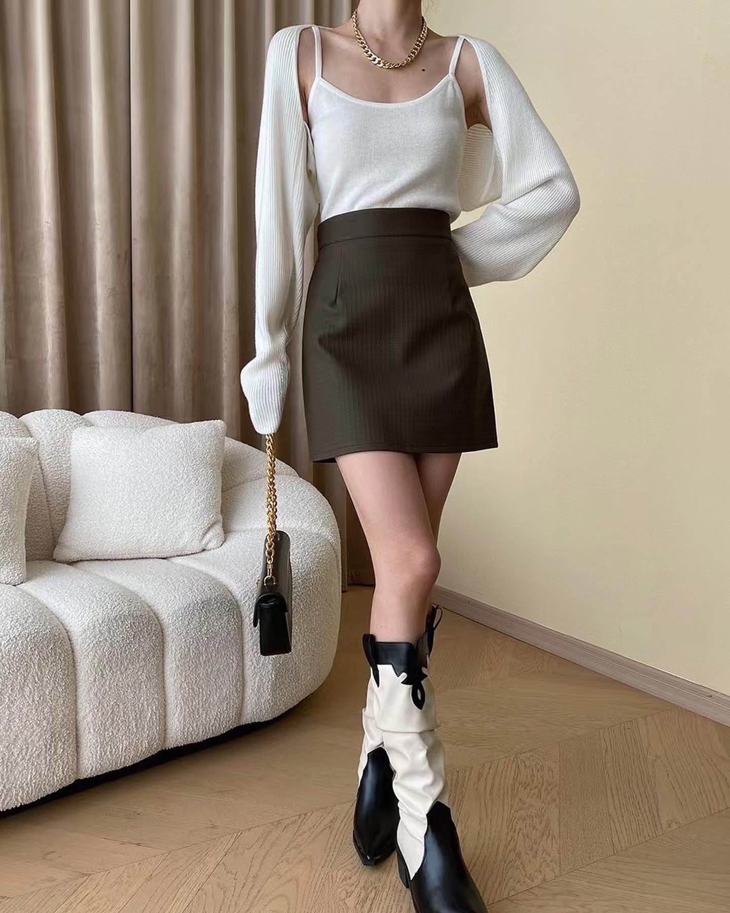 Two-piece set: spaghetti strap top with shawl