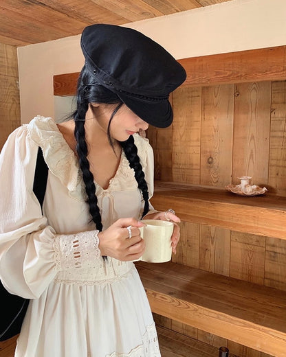 レース襟付きロングドレス