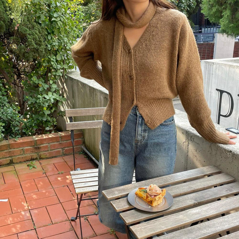 ハイネックセーター