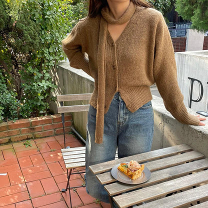 ハイネックセーター