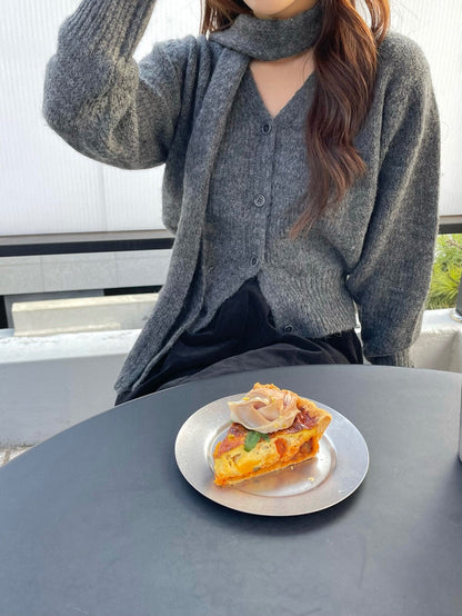 ハイネックセーター