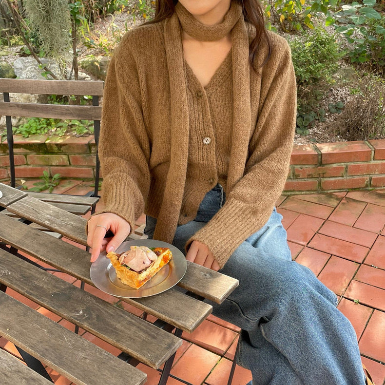 ハイネックセーター