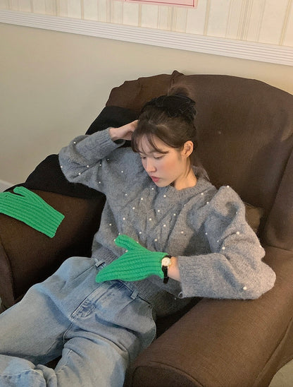 パール編みケーブル柄セーター