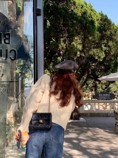 ヴィンテージフラワー刺繍セーター