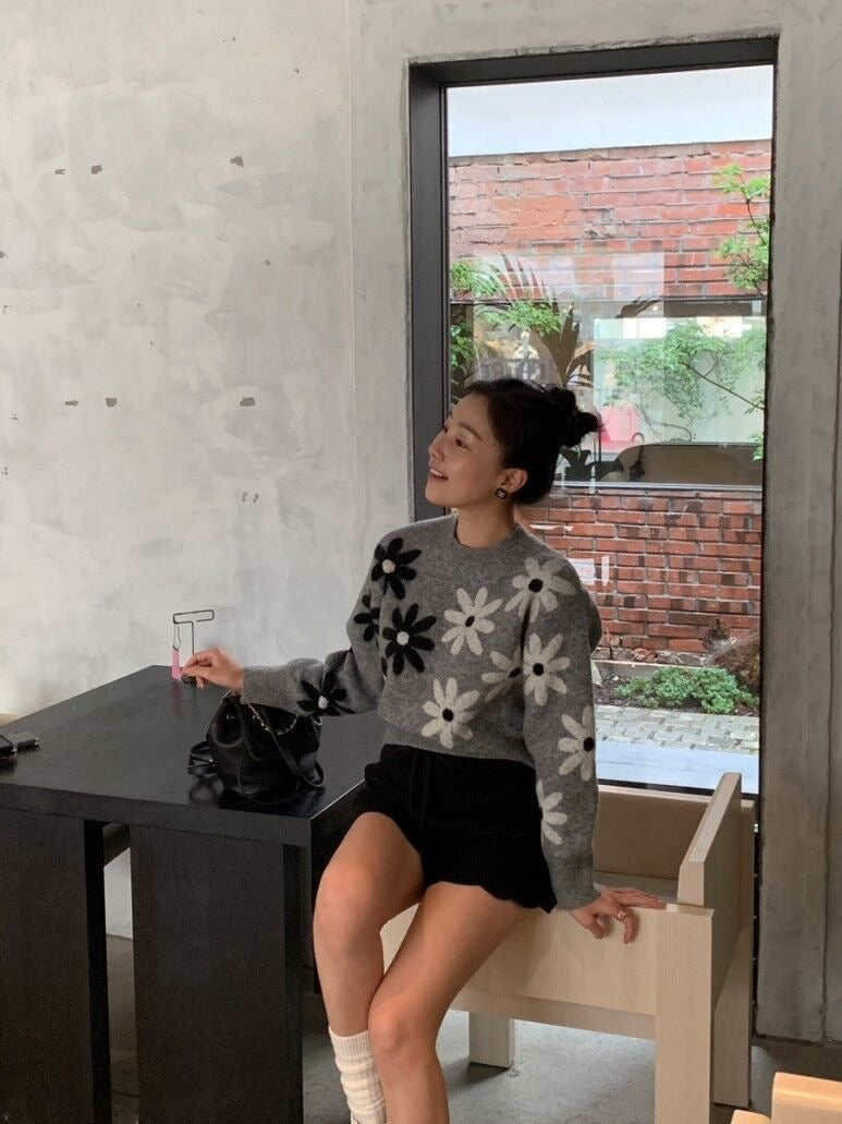 Two-Tone Floral Knit Sweater