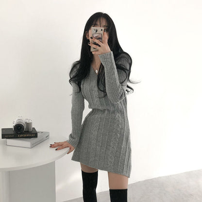 ケーブル柄ニットスカート